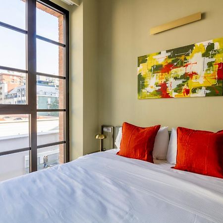 Urban Luxury - Bright And Central Apartment 米兰 外观 照片