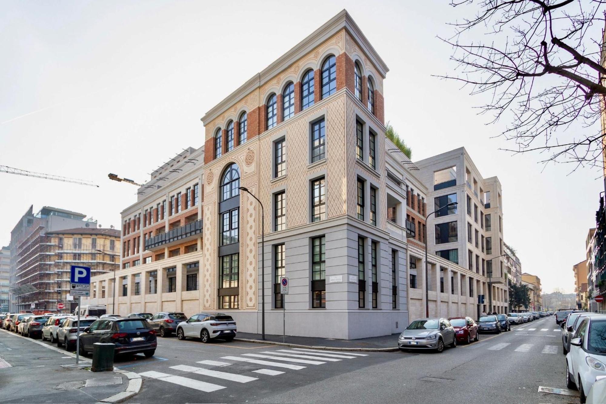 Urban Luxury - Bright And Central Apartment 米兰 外观 照片
